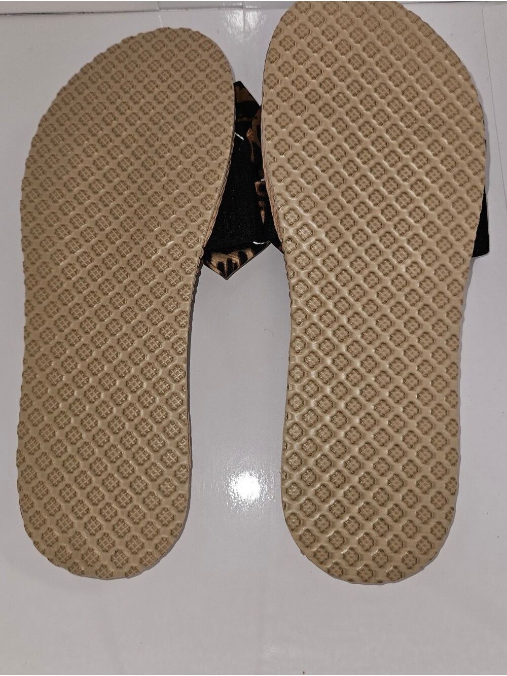Leopard Print Bow Decor Flip-Flops Flat Sandals 7-9 - Picture 5 of 7